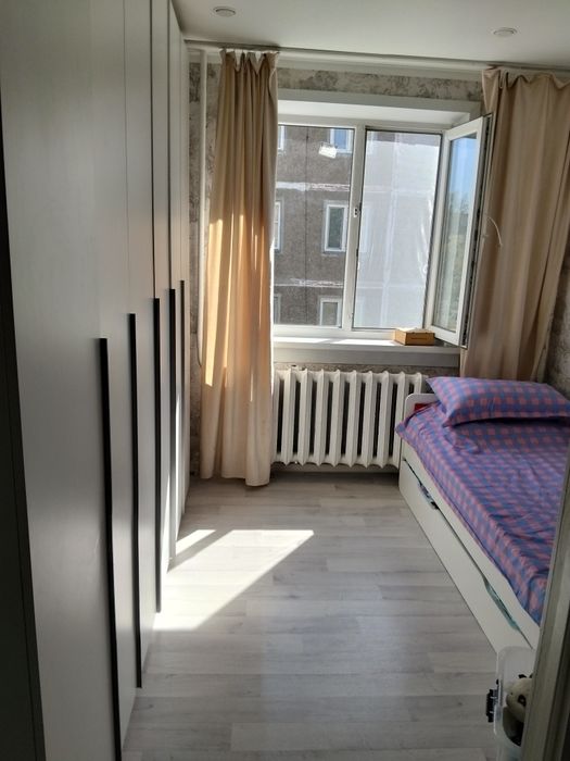 Строителей 24 продам квартиру