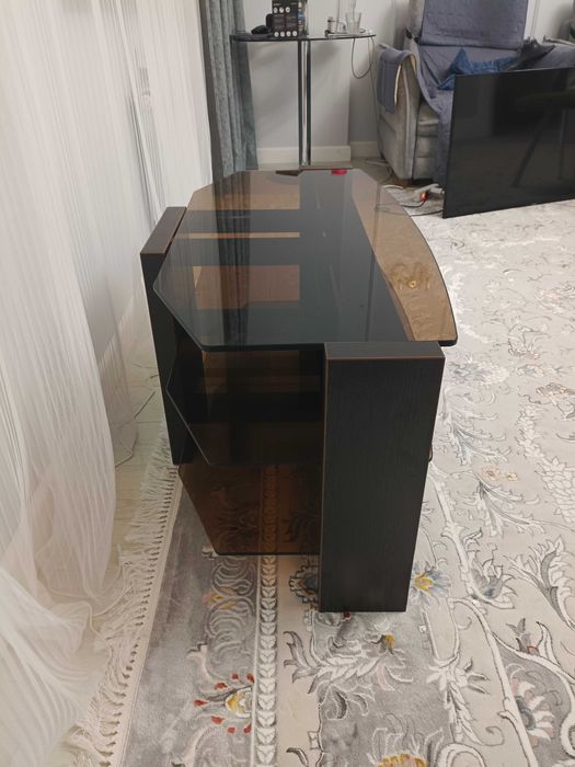 Тумба под телевизор