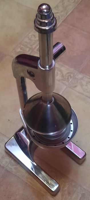 Соковыжималка ручная Juicer