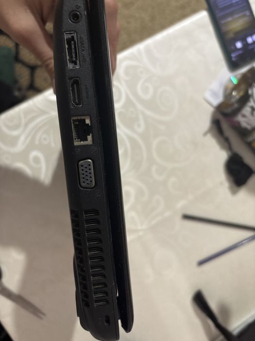 Toshiba ноутбук продам