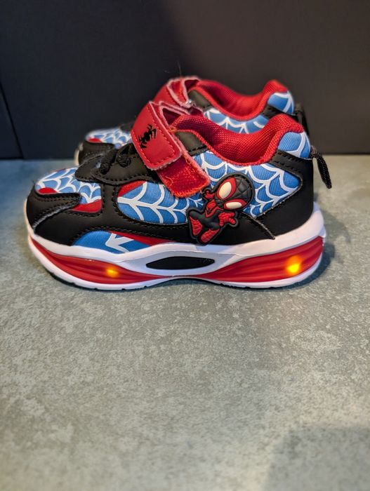 Set 2 Perechi Papuci Skechers + Sinsay Led (marimea 24)