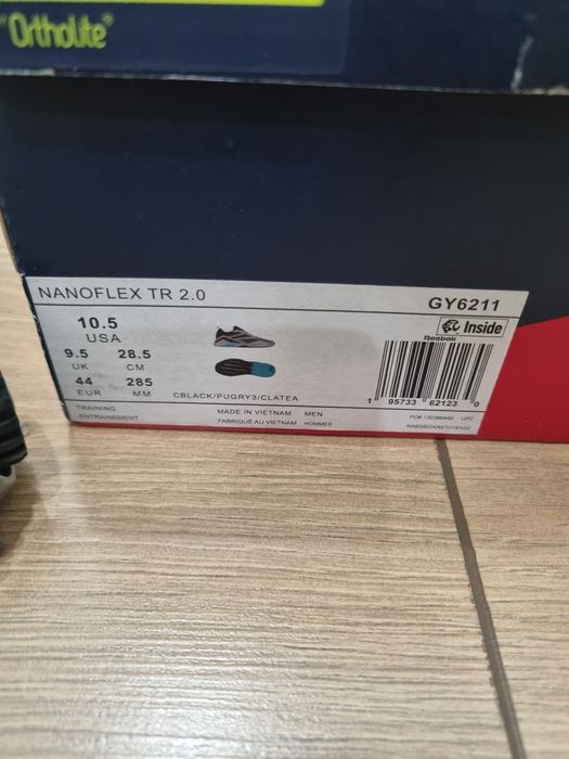 Продам новые Reebok Nanoflex TR2.0