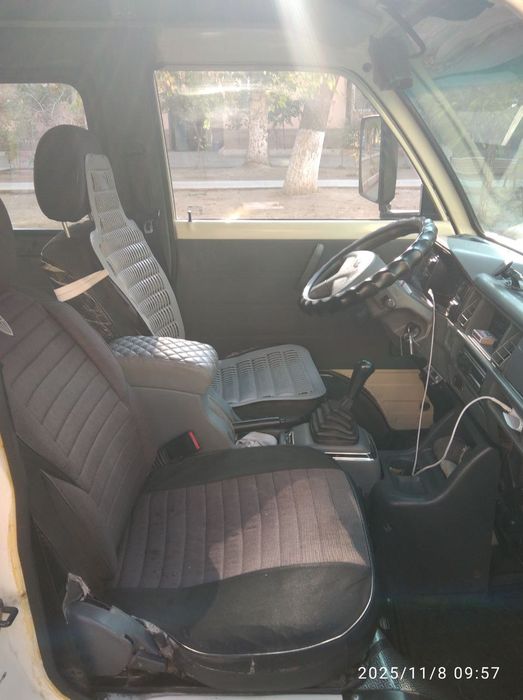 Продаётся автомобиль марки Дамас