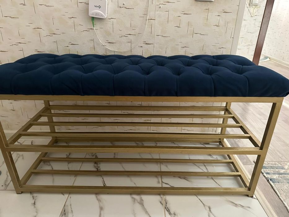 Банкетка в прихожую