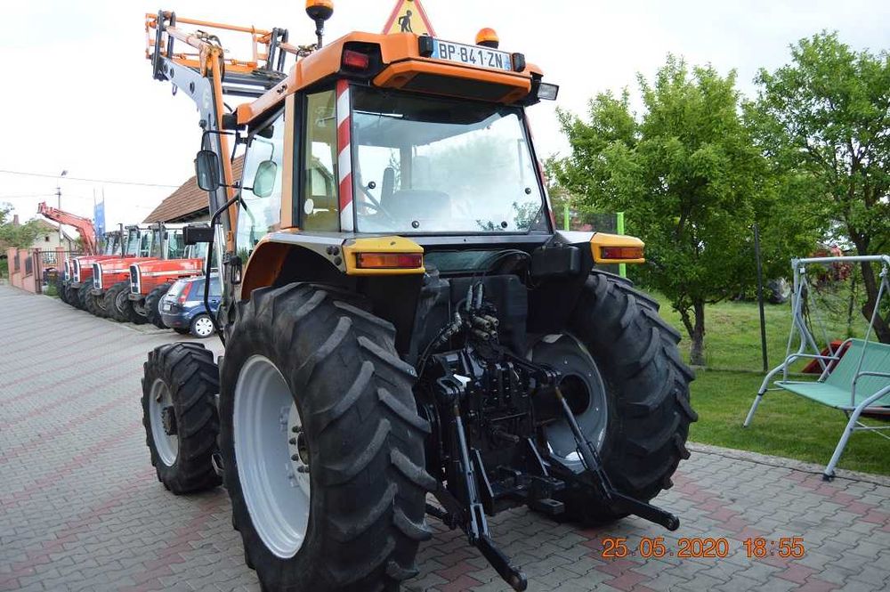 Massey ferguson MF