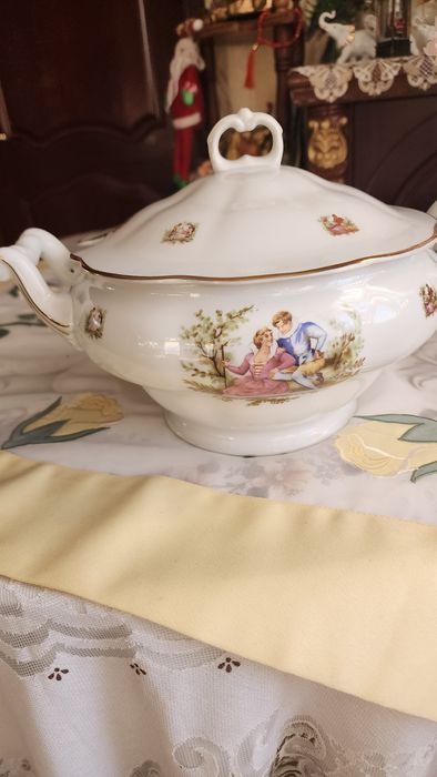 Супница большая красивая