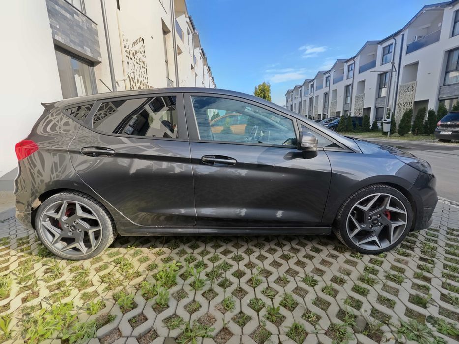 Ford Fiesta ST200 MK8 11250€