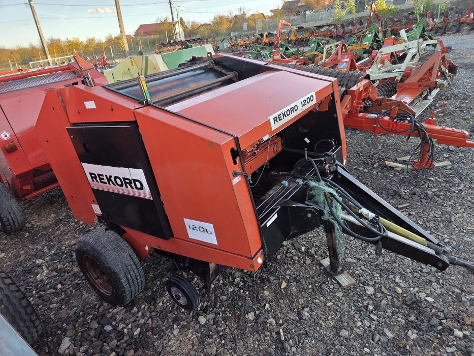 Presa Balotat Carraro Rekord 1200- Krone