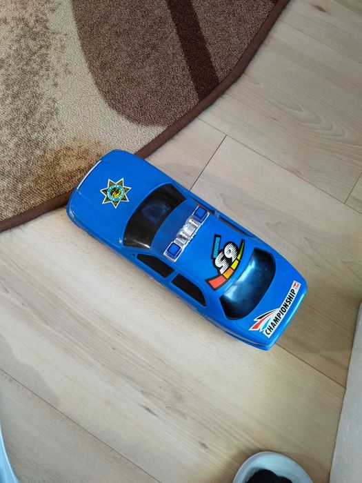 Радиоуправляема количка