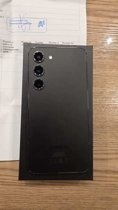 Samsung Galaxy S23 256GB в гаранция