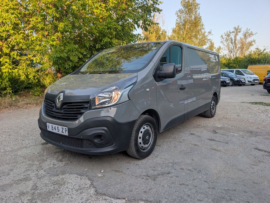 Renault Trafic 1.6 dci Euro 6 2019 model lung, 212000 km , Varianta Pre-facelift