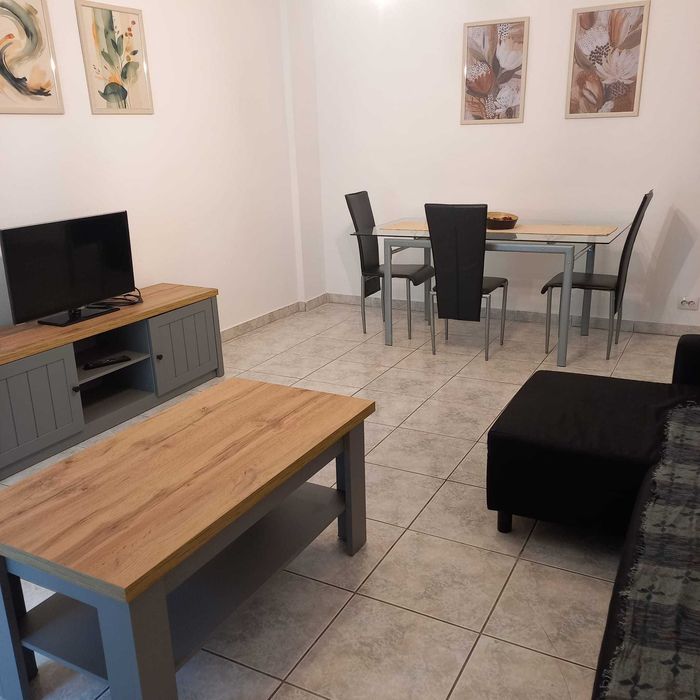 Inchiriez 2 camere ultracentral