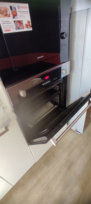 Духовка  электрическая Kaiser