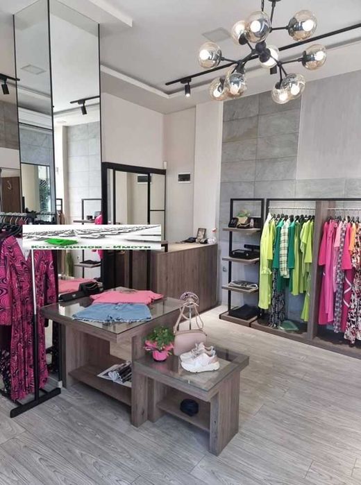 Дава се под наем Магазин в Пловдив, Център - 90 кв.м за 1600 € - Снимка #6