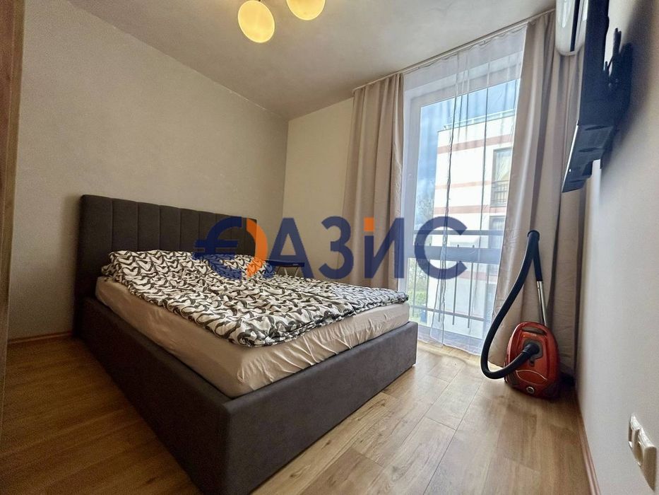 Продава се Двустаен апартамент в к.к. Слънчев бряг - 50 кв.м за 938 €/кв.м - Снимка #6