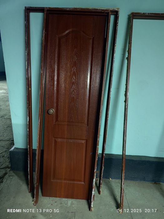 Межкомнатные двери б/у