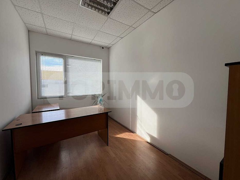 Продава се Склад в Добрич, Промишлена зона - Север - 541 кв.м за 832 €/кв.м - Снимка #9