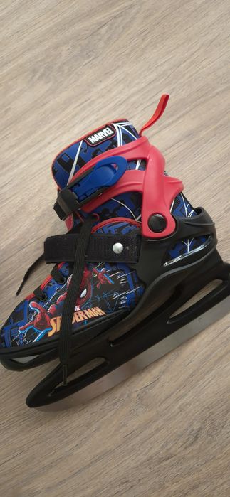 Продам детские коньки