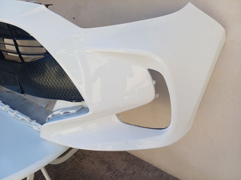 Предна броня за Toyota Yaris  2021г.-2023г.