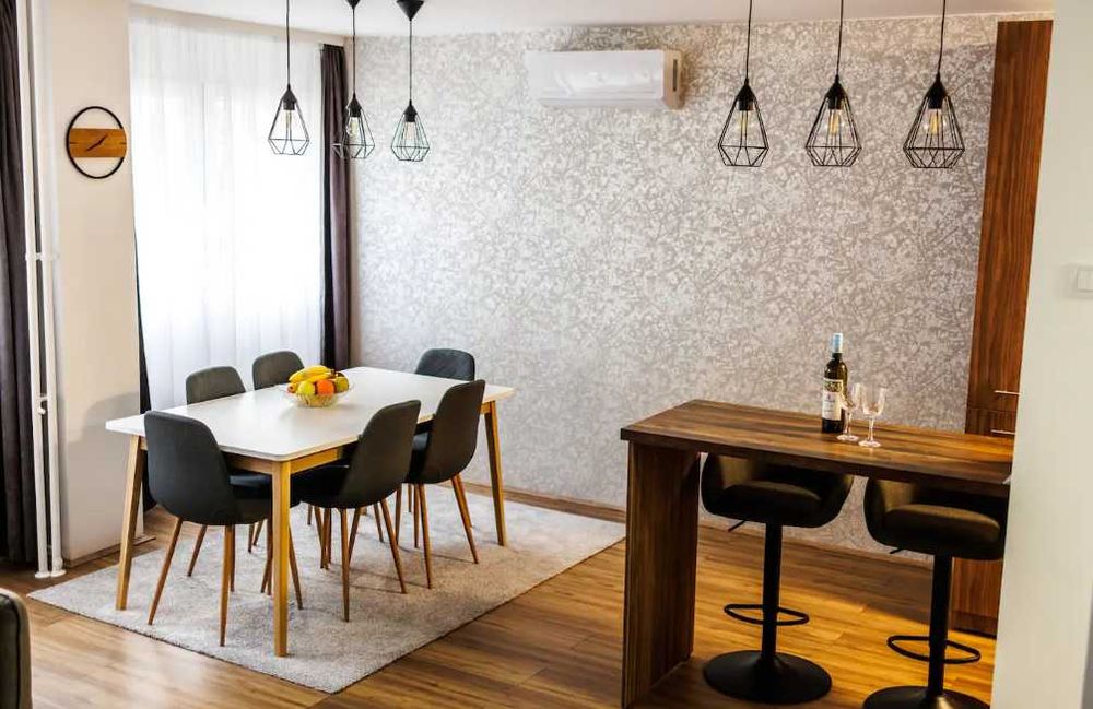 Дава се под наем Двустаен апартамент в Пловдив, Южен - 62 кв.м за 265 € - Снимка #1