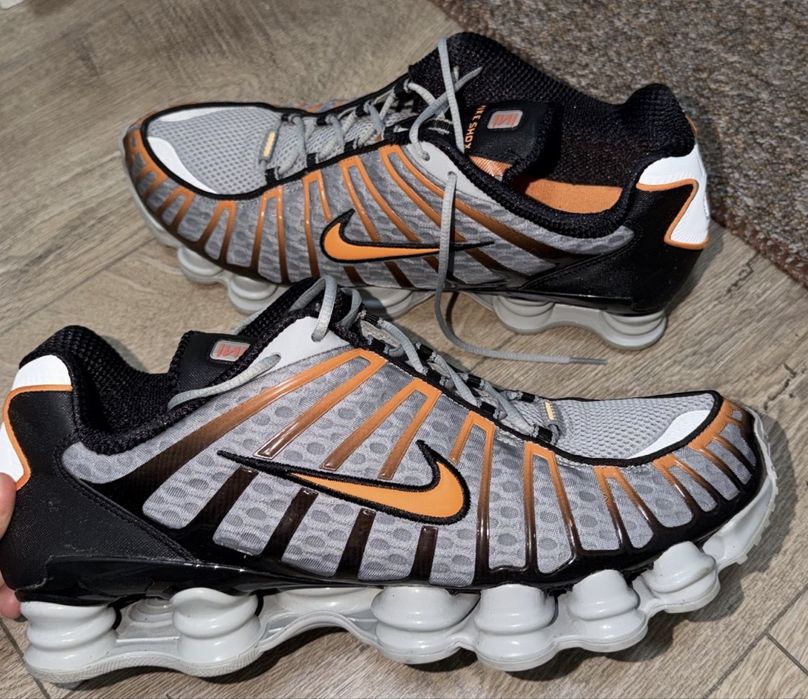 Nike Shox TL.