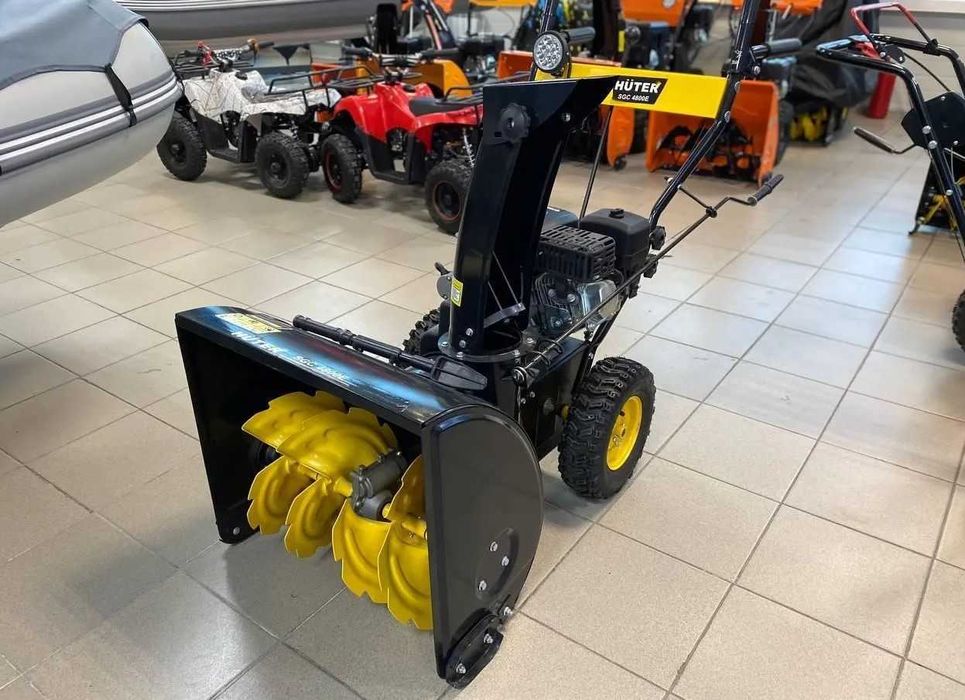 Снегоуборщик Huter SGC 4800E