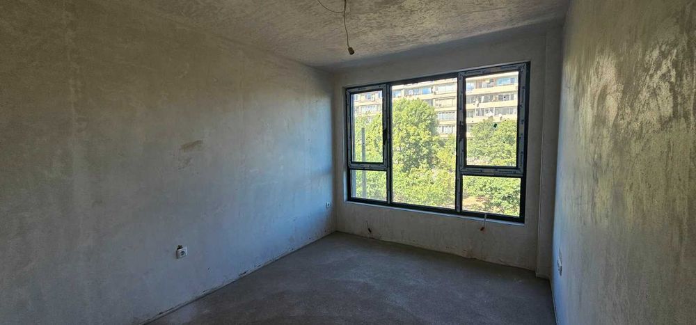 Продава се Тристаен апартамент в София, Разсадника - 96 кв.м за 2519 €/кв.м - Снимка #1