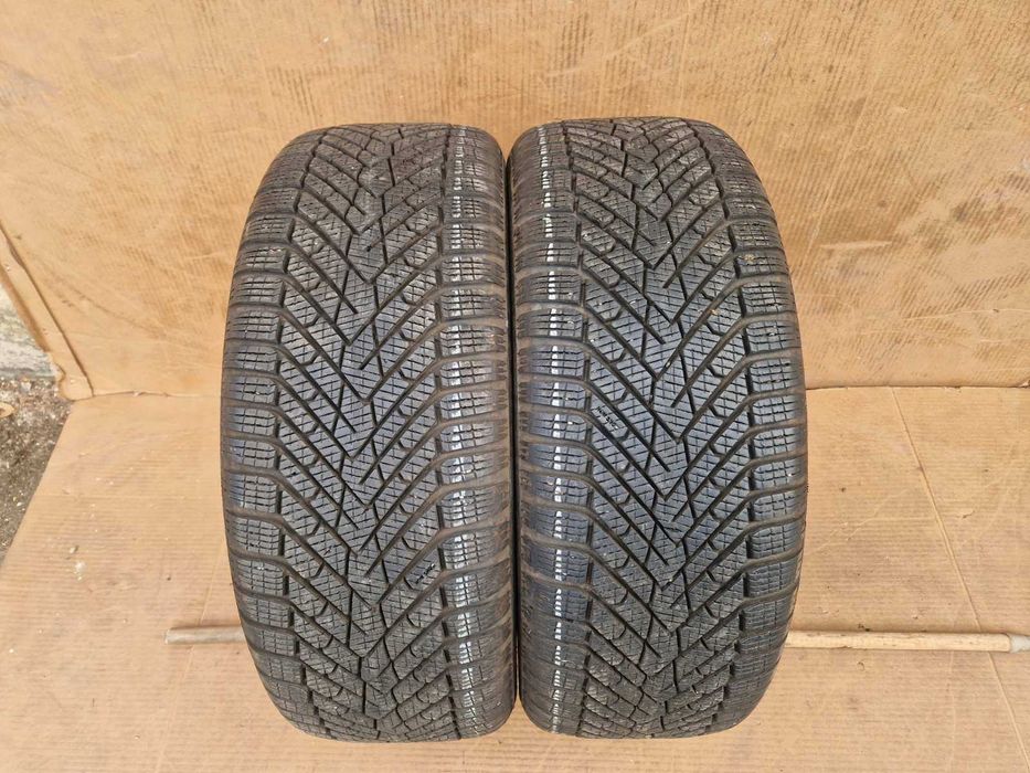 2 Pirelli R19 225/45
Зимни гуми 
DOT2421