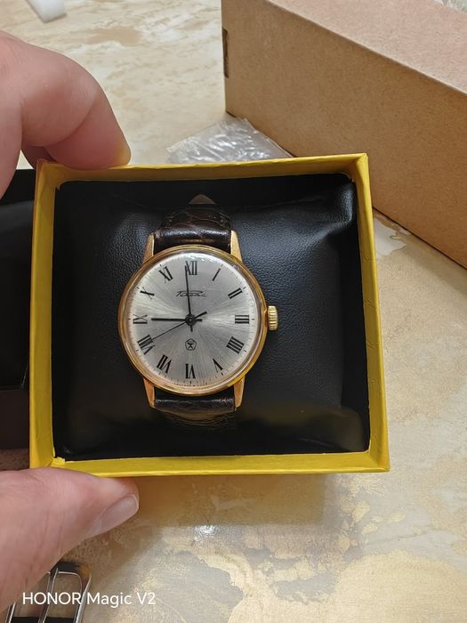 Продам часы СССР