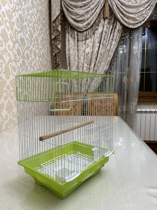 Домик для попугаев