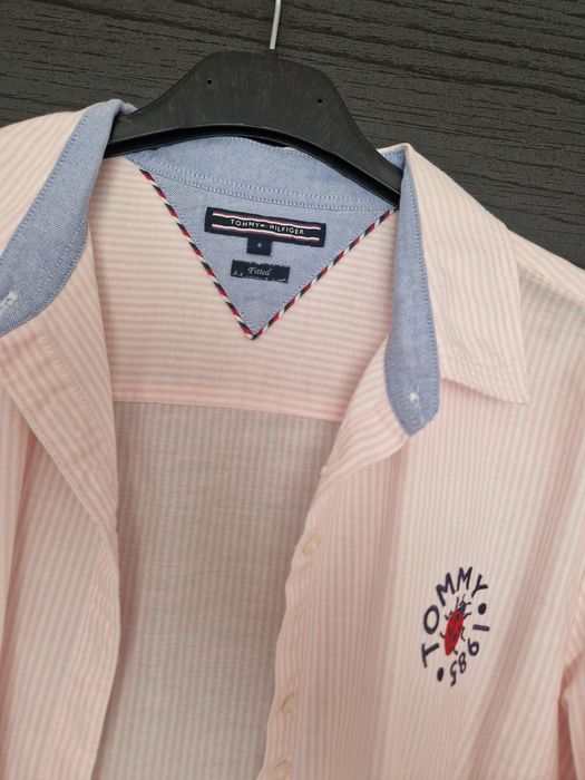 Cămăși damă Tommy Hilfiger