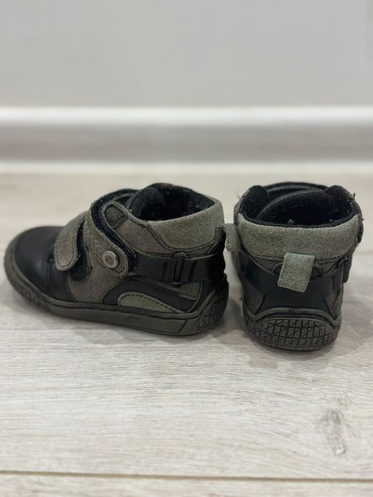 Есенно-зимни обувки за бебе р.20-21