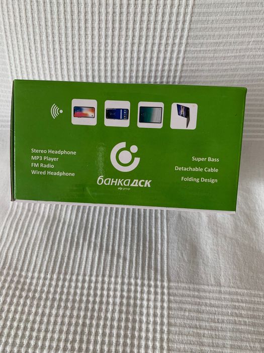 Стерео слушалки с блутуут и FM стерео радио