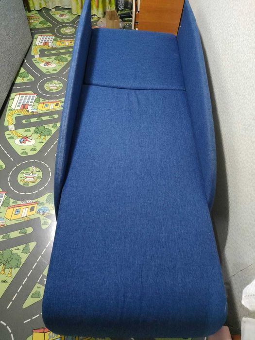 Срочно!!! Отдам!!! Две раздвижные кровати с ящиками для белья!!!