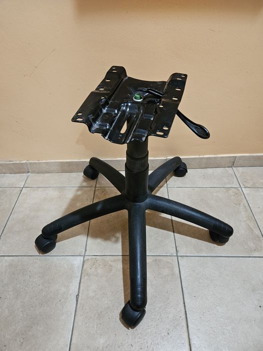 Офисное кресло сидушка