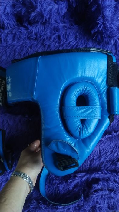 Продам шлем новый