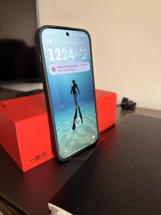 OnePlus 15 16GB RAM