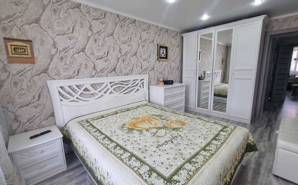 Продам 3-комн.кв., Жас Оркен, 2/9, кирпич