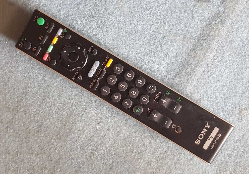 Televizor Sony Bravia de 32 inch (80 cm) - non-smart