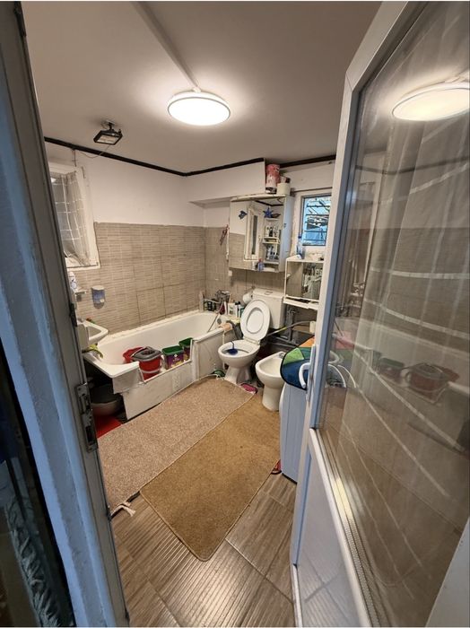 Casă modestă,170mp teren,70mp utili(zona OMV - Panoramic)