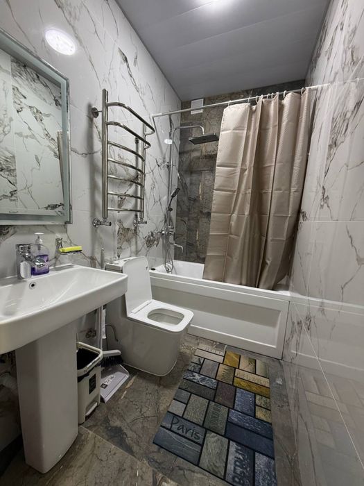 Sdayotsya 2x komnatnaya kvartira or: Aziz bazar