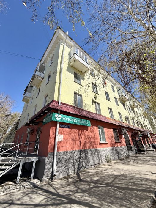 Продам 2-х комнатную квартиру ул. Добралюбова, 25