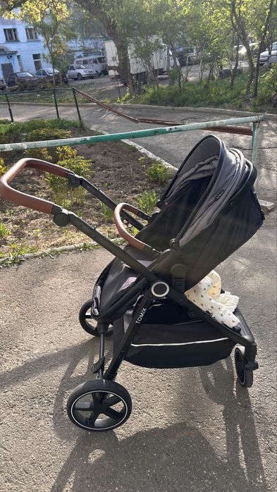 Коляска TOMIX Bonny трансформер 2 в 1