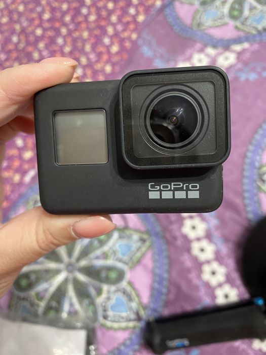 Продам экшн камеру GoPro 7 black