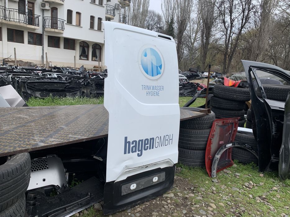 Врата Ford Transit Custom