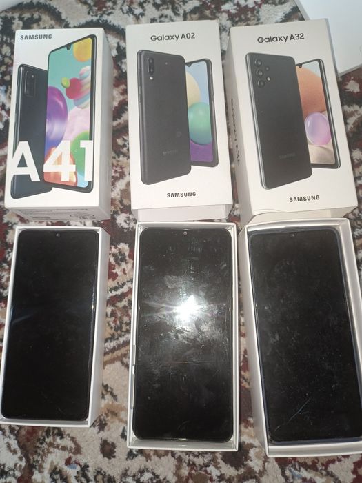 Продам б/у  телефоны на запчасти