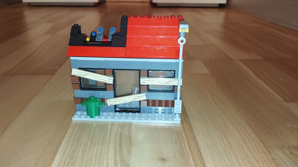 Vand set Lego cu o masina de pompieri