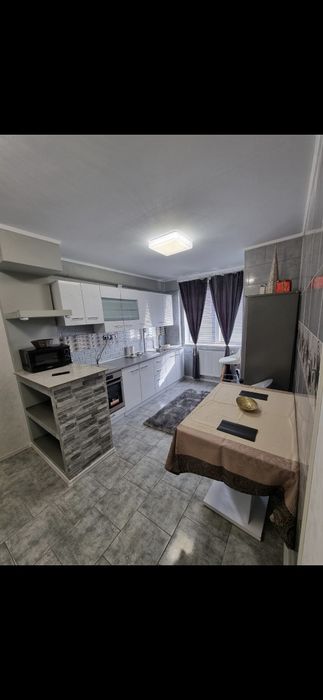 Închiriez apartament 2 camere calarasi