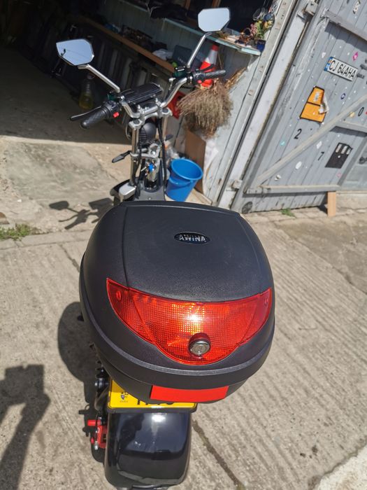 Vând scuter electric g7