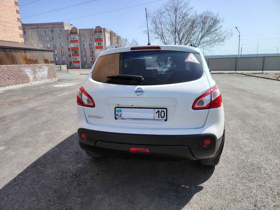 Nissan Qashqai 2013 г.